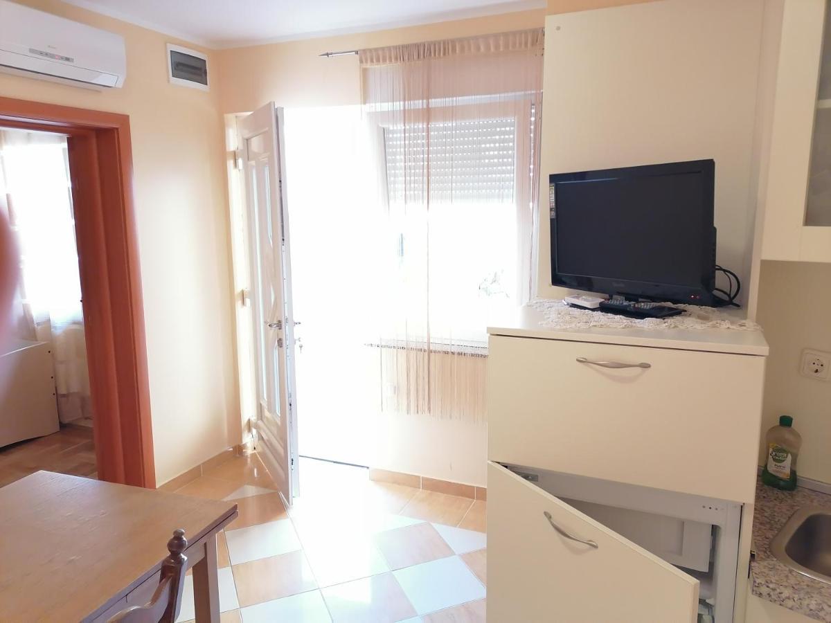 Apartmani Golomeic Crikvenica Exterior foto