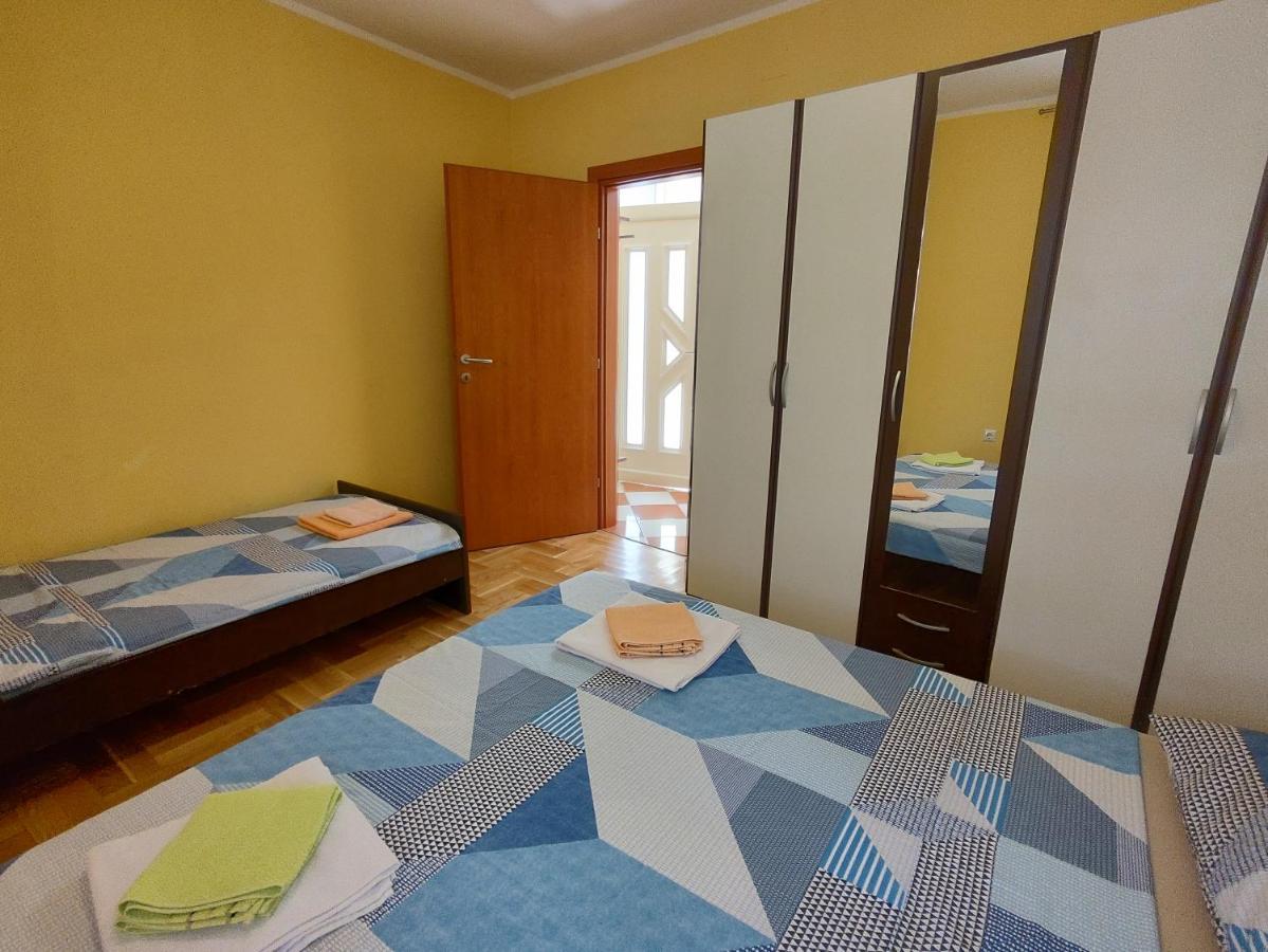 Apartmani Golomeic Crikvenica Exterior foto